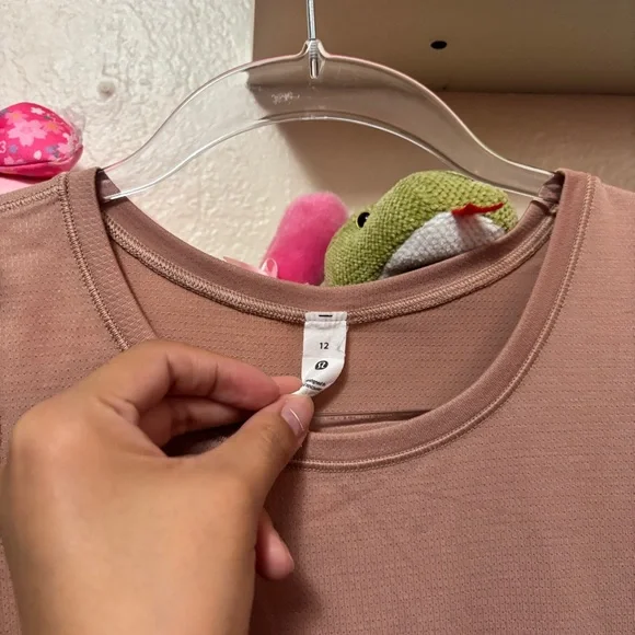 Lululemon Cap Sleeve Hiking Tank Top Pink Clay / Dark Oxide size 12 - Picture 4 of 8